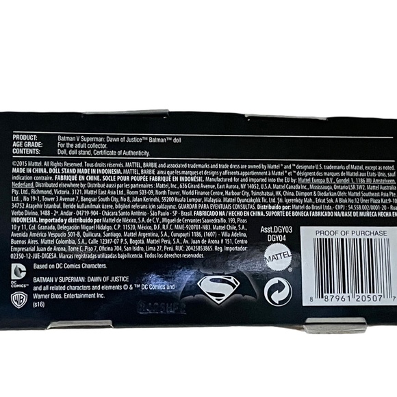 BARBIE COLLECTOR Black Label Batman v Superman Dawn of Justice BATMAN 12” Doll - Picture 6 of 6